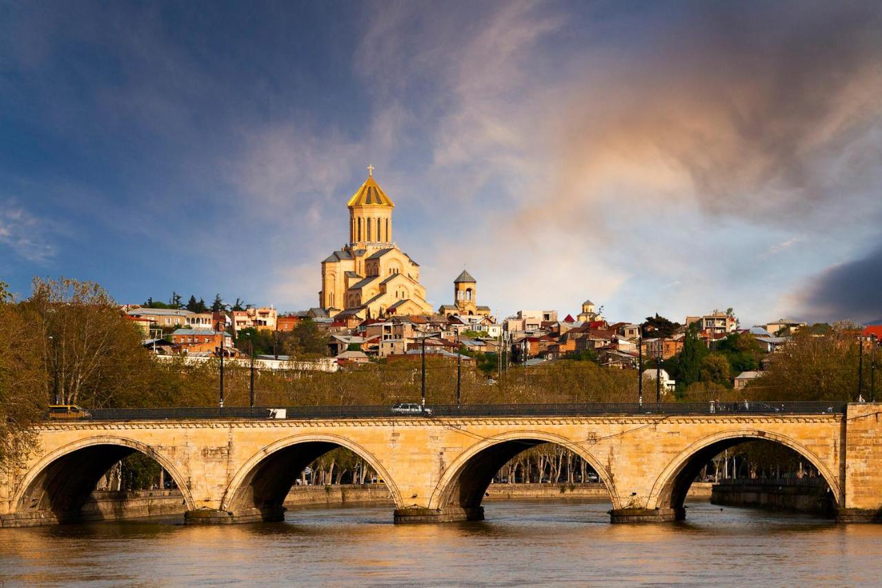 Panorama Of Tbilisi Hotel Екстериор снимка